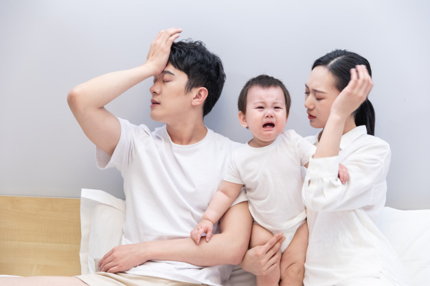 Nhận biết trẻ bị táo bón