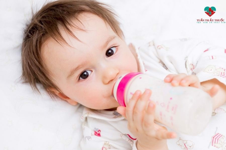 SỮA NÀO GIÚP BÉ TĂNG CÂN TIÊU HÓA TỐT MÀ MẸ NÊN BIẾT