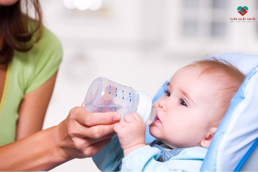 LÀM THẾ NÀO ĐỂ TĂNG SỨC ĐỀ KHÁNG CHO BÉ DƯỚI 1 TUỔI?