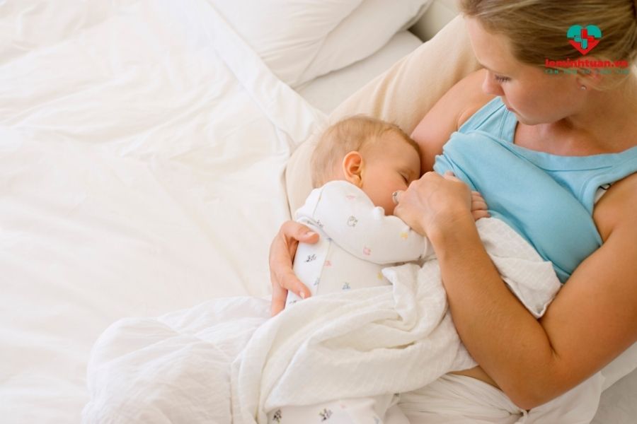 Hiện tượng giãn ruột ở trẻ sơ sinh là gì, kéo dài bao lâu?