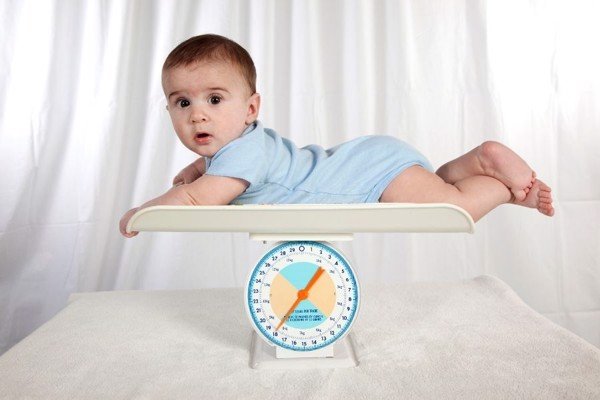 Nguyên nhân khiến bé kém hấp thu chậm tăng cân do đâu?