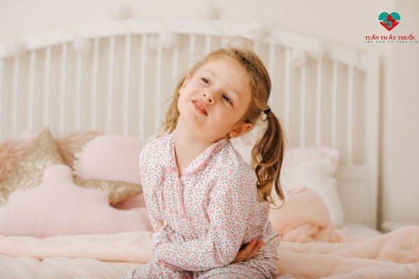 Bacillus clausii là gì và có tác dụng gì đối với hệ tiêu hóa của trẻ?