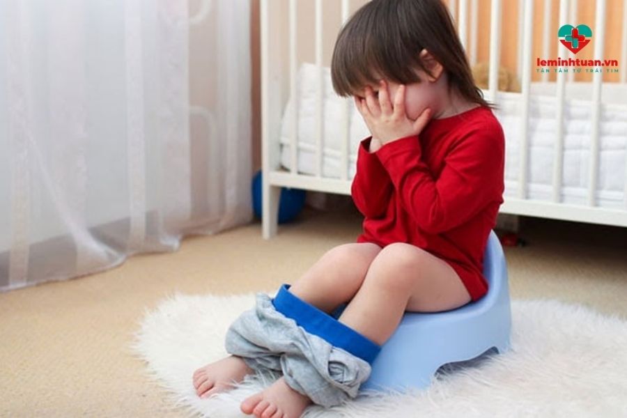 Trẻ em lâu ngày không đi đại tiện được thì phải làm sao?