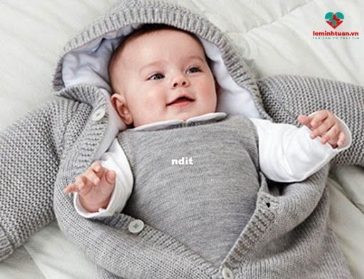 Trẻ ho nhiều phải làm sao? Mách mẹ cách trị ho tại nhà cho con hiệu quả