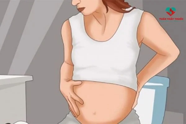 Mẹ bầu bị táo bón có ảnh hưởng đến con hay không chuyên gia nói gì