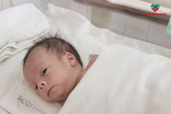 Trẻ 9 tháng đi ngoài nhiều lần trong ngày giải pháp từ bác sĩ